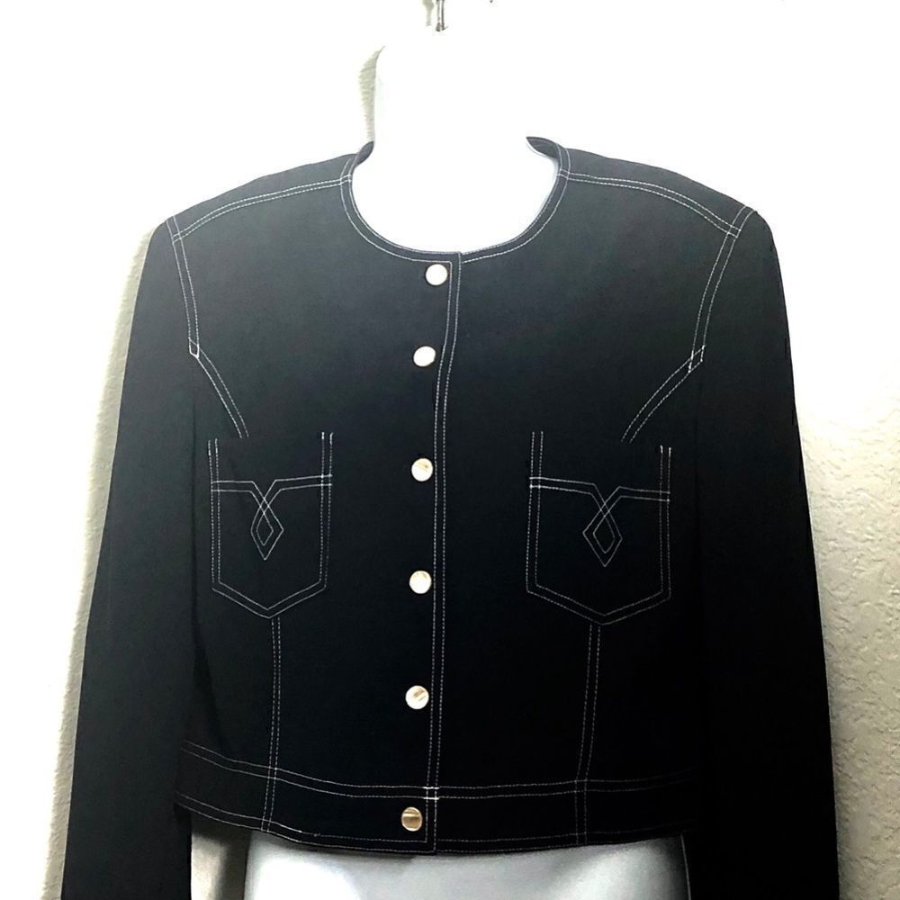 🎃EVAN PICONE NAVY & WHITE JACKET